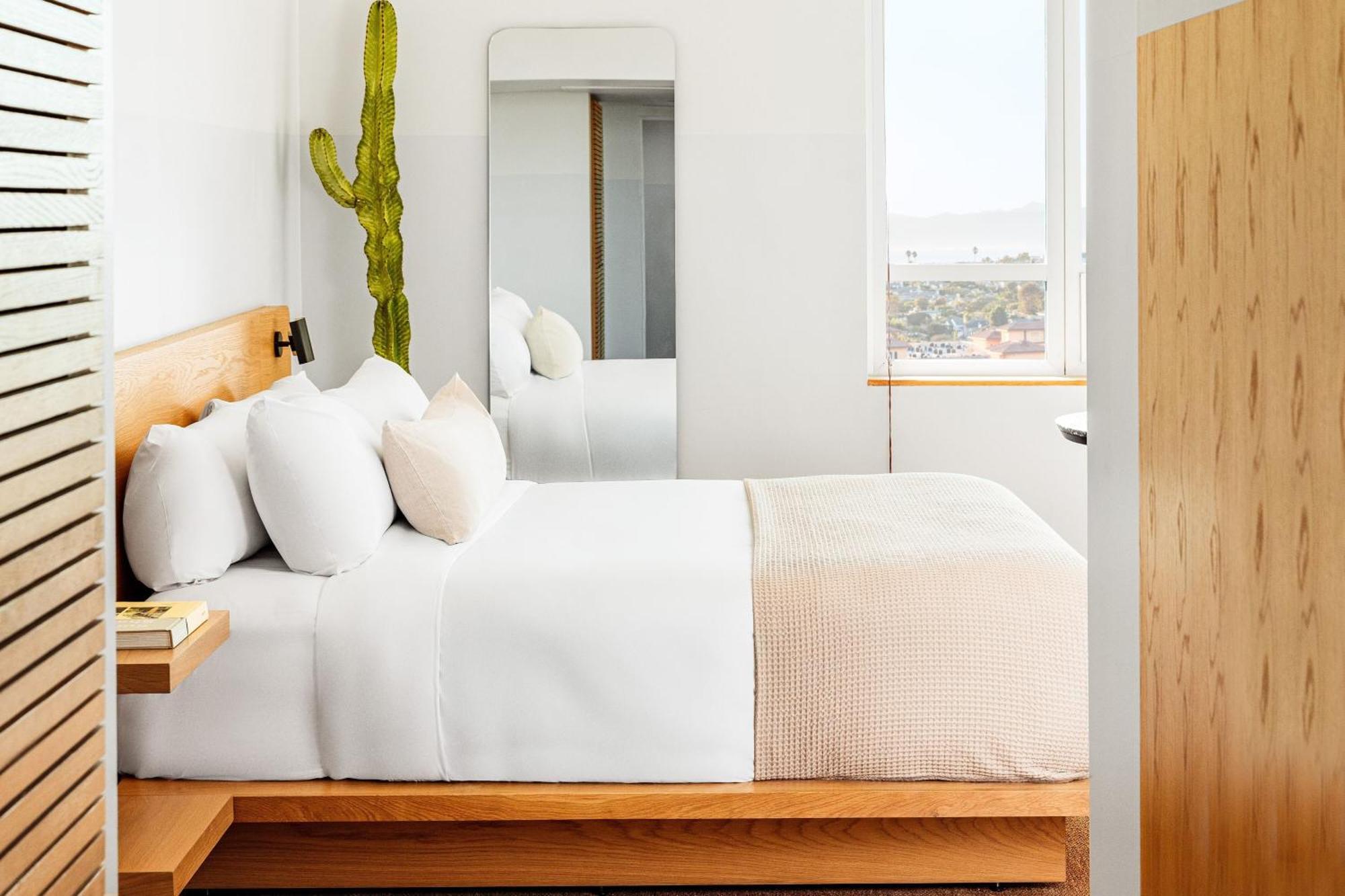 Hotel June West La, A Member Of Design Hotels Los Angeles Ngoại thất bức ảnh